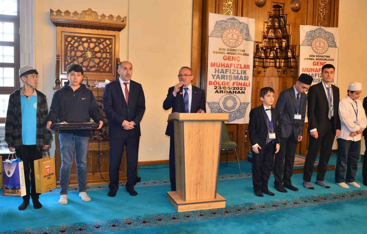 Ardahan’da Genç Muhafızlar Hafızlık Yarışması