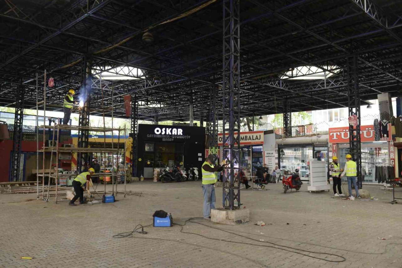 Yedişehitler Cuma Kapalı Pazaryeri güçlendiriliyor