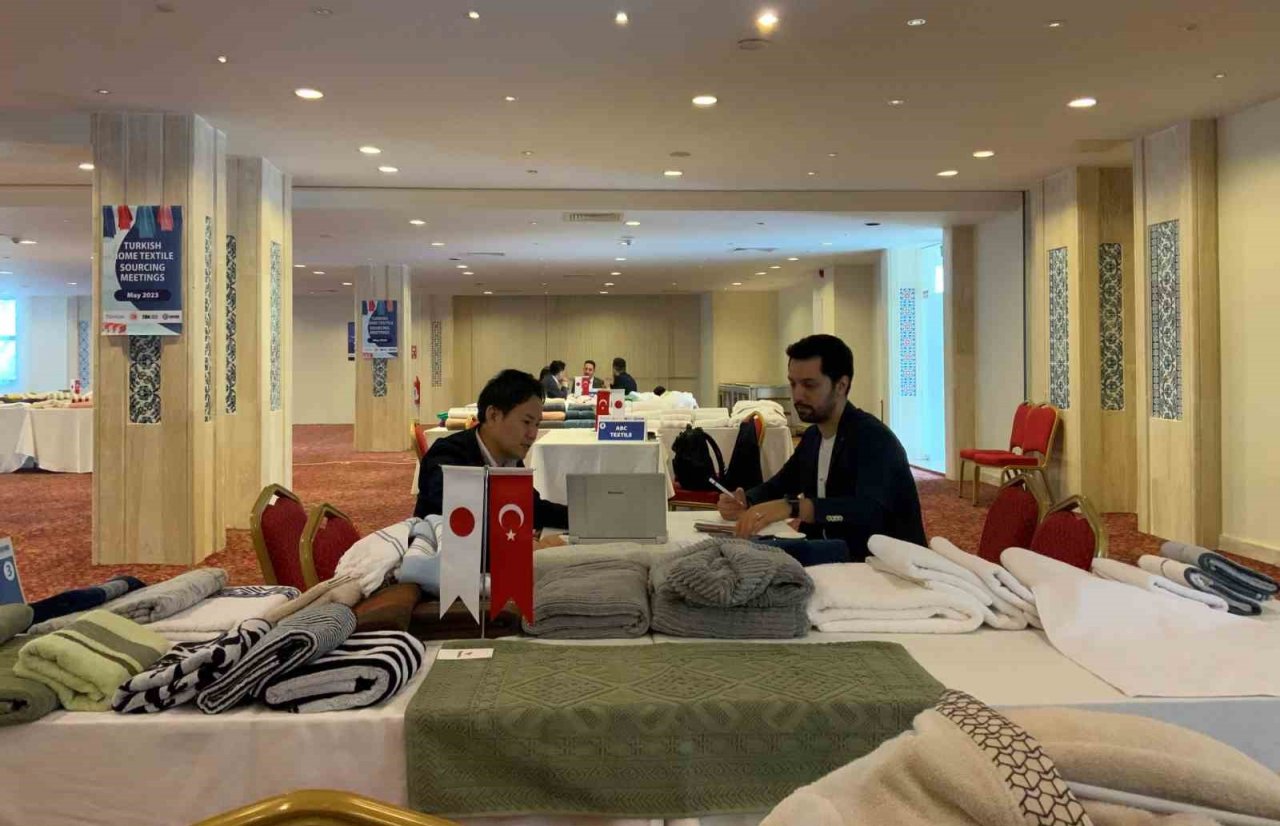 Denizli İhracatçılar Birliği, Hometex Fuarı sonrası Japon alım heyetini ağırladı