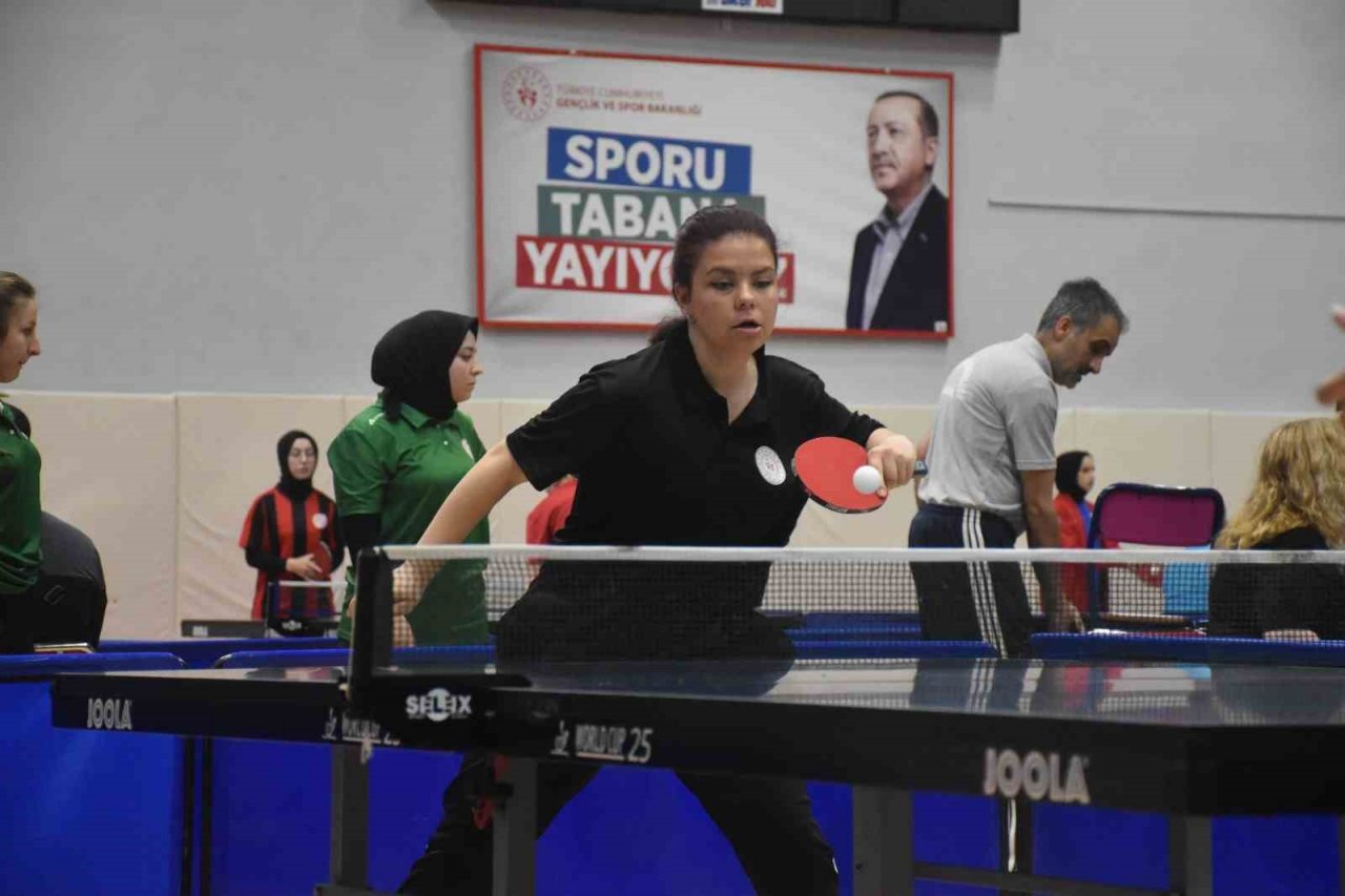 Masa tenisi şampiyonları Karabük’te belirlenecek