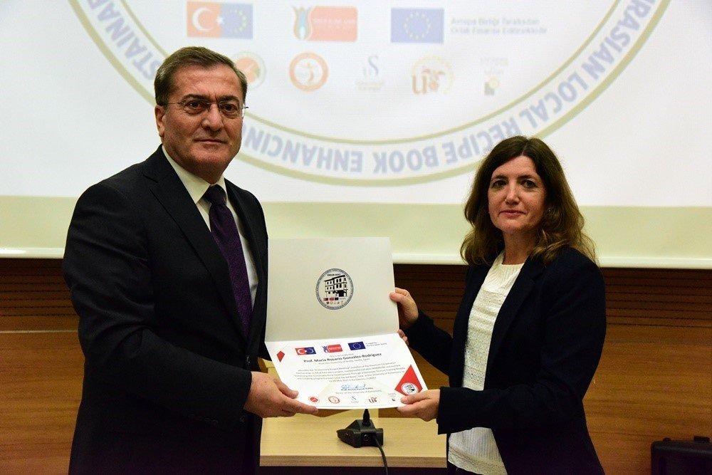 Bu projeyle gençler, kırsal alanda ev pansiyonculuğunu öğrenecek