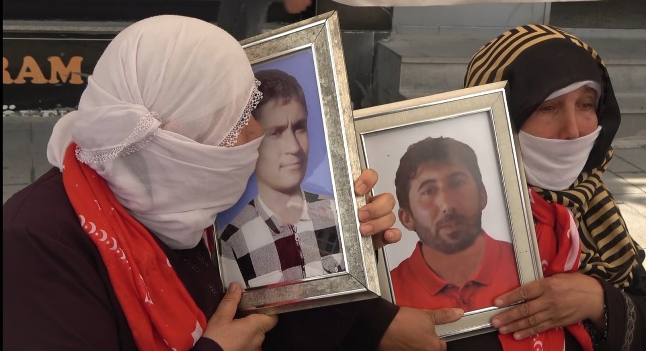 Ailelerin evlat nöbeti devam ediyor