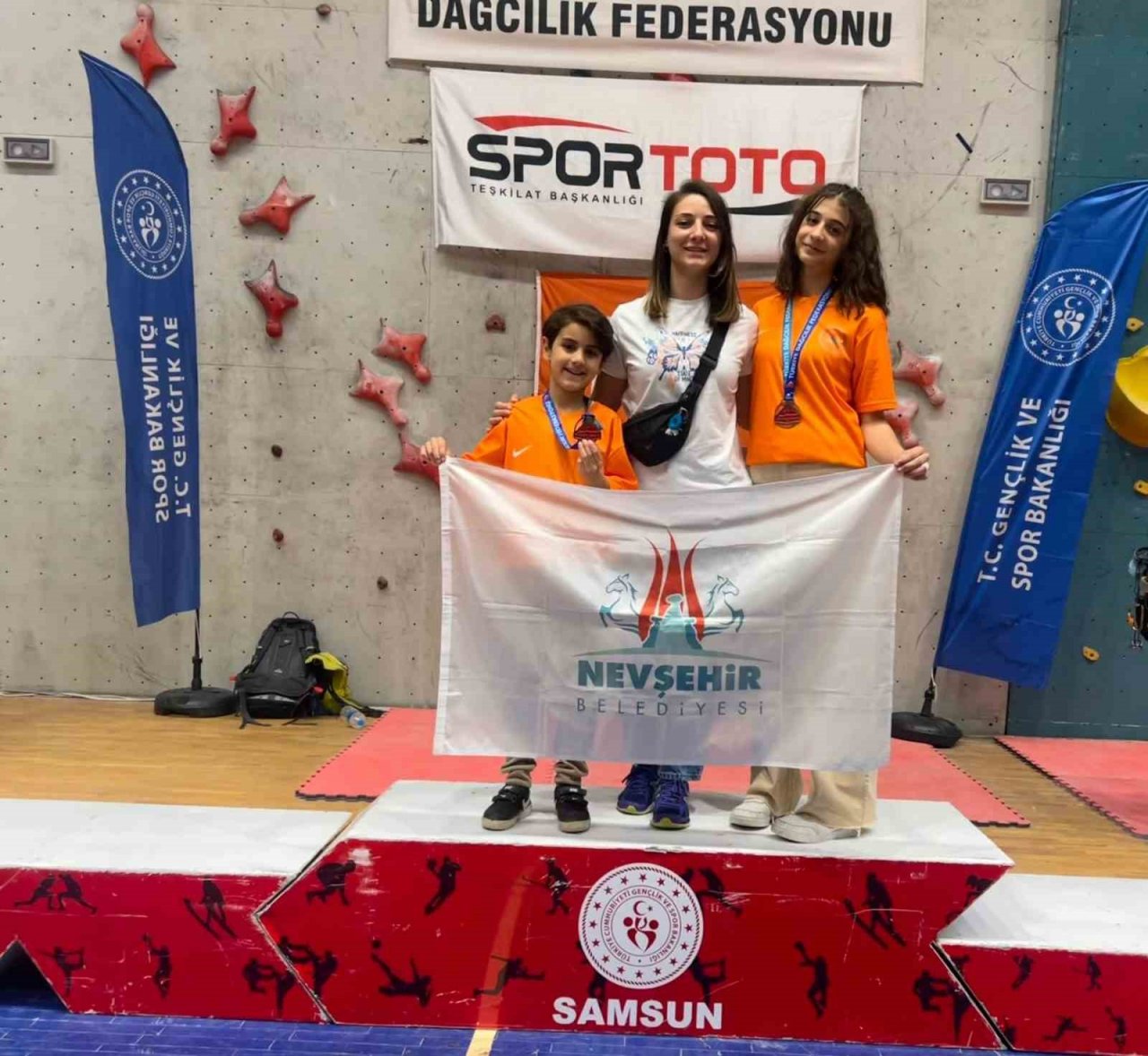 Genç Sporculardan Türkiye ikinciliği