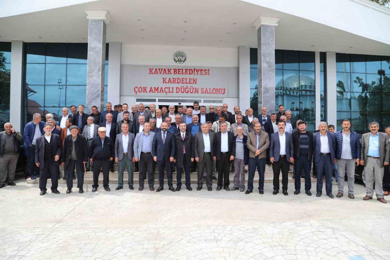 Sarıcaoğlu: "Biz muhtarlarımızla bir bütünüz"