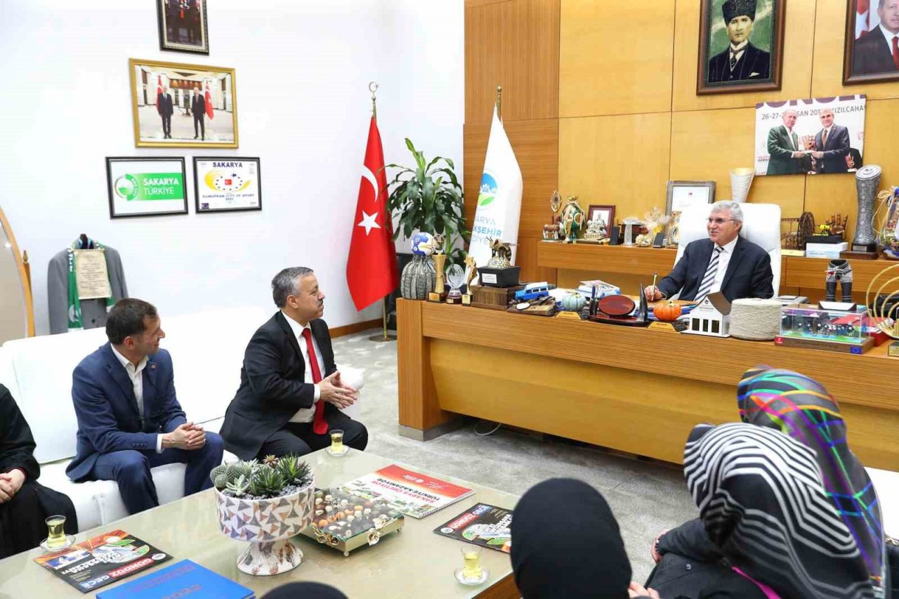 Başkan Yüce: “Sakarya’nın yükselişi sizin elinizde”