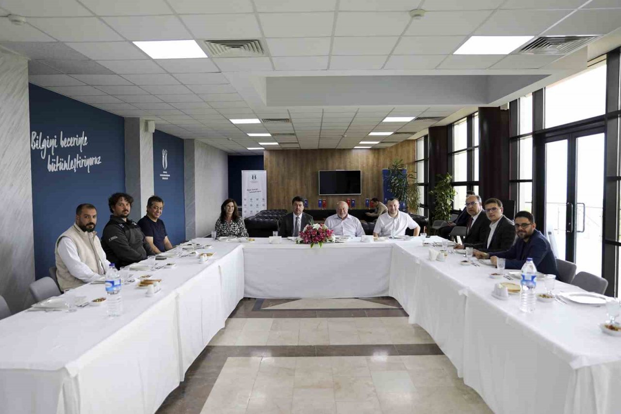 SUBÜ’nün +1 Eğitim Modeli ABD’de de istihdam imkanı sağlıyor