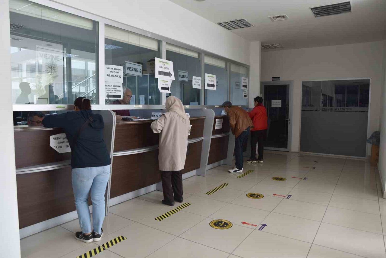 Vezneler hafta sonu açık olacak