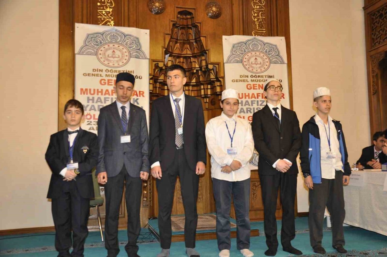 Hafızlık BölgeYarışması’nda Birinci Tortum’dan