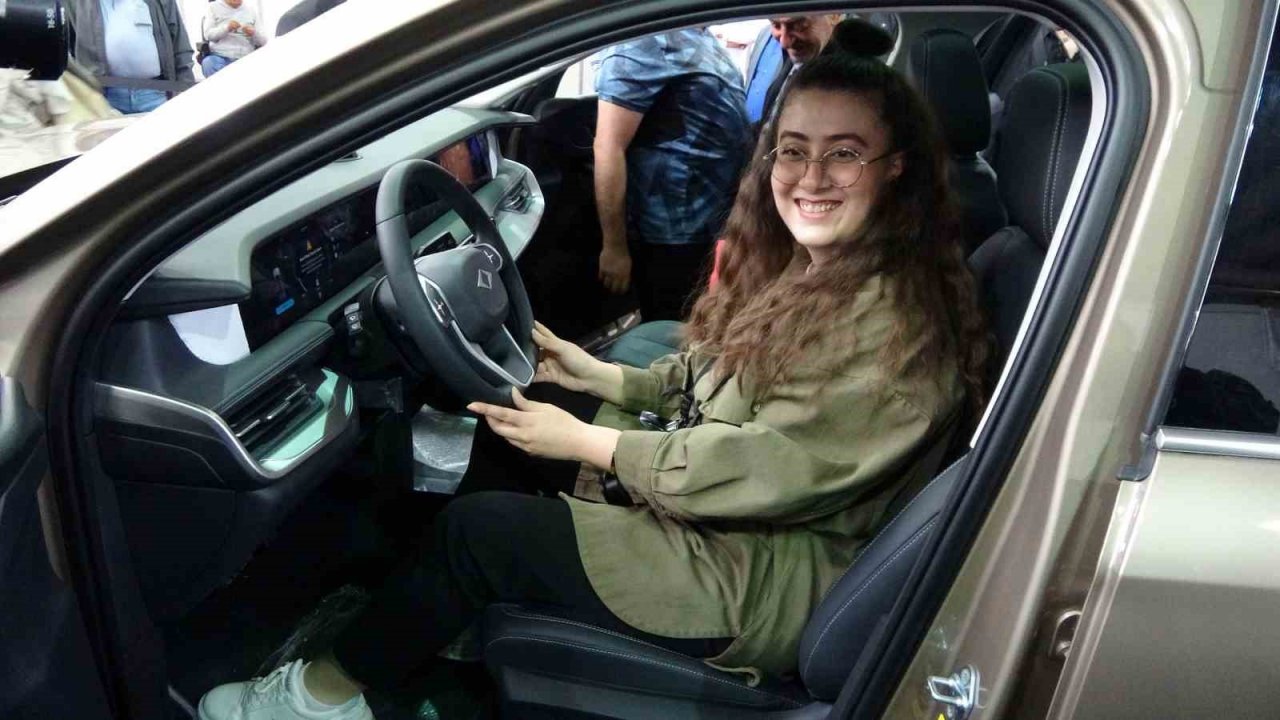 Yerli otomobil Togg, Yozgat’ta büyük ilgi gördü