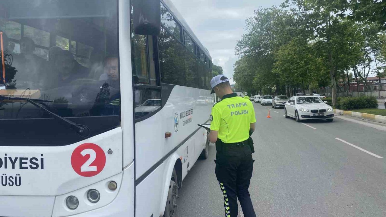 Muayenesiz yola çıktılar, 3 araca 2 bin 853 para cezası kesildi