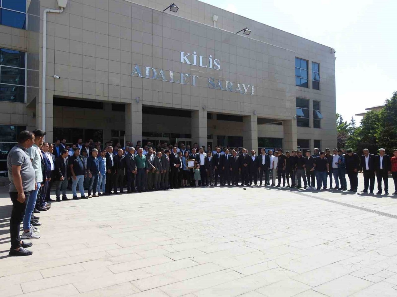MHP Kilis Milletvekili Mustafa Demir, mazbatasını aldı