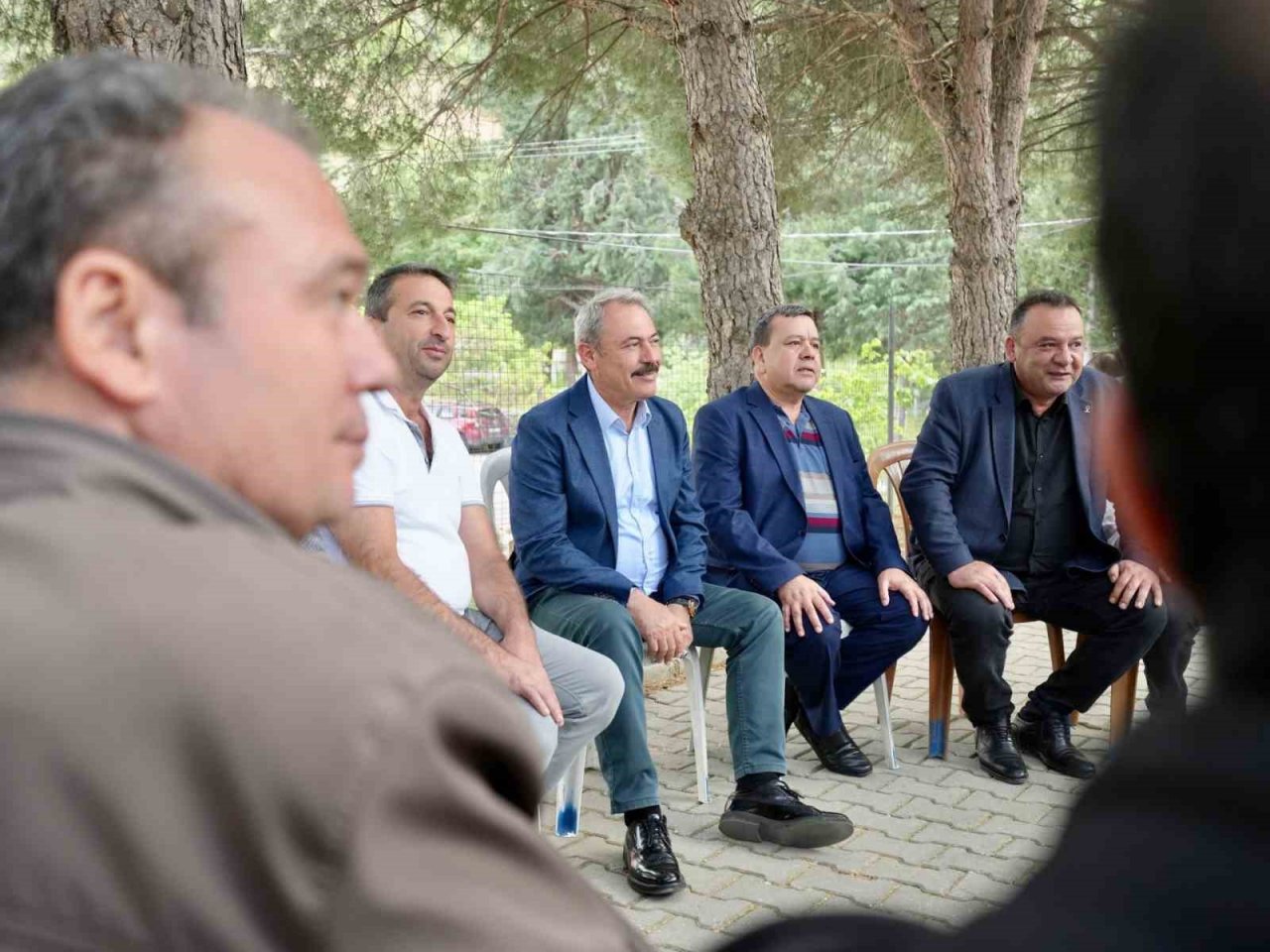 AK Partili Şahin Tin, Denizli’yi adım adım dolaşıyor