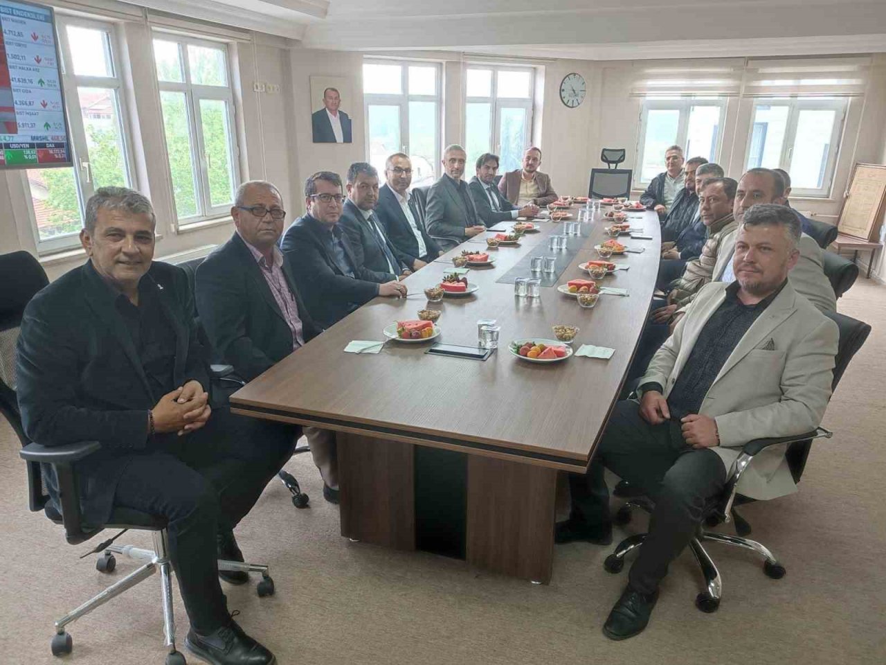 AK Parti Kütahya Milletvekili Adil Biçer Gediz’de sanayicilerle buluştu