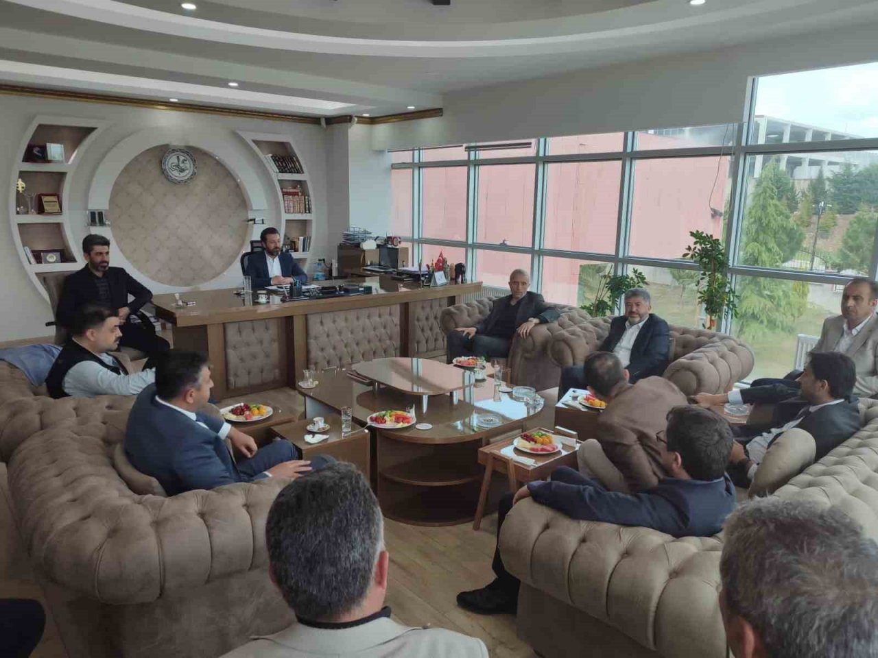 AK Parti Kütahya Milletvekili Adil Biçer Gediz’de sanayicilerle buluştu