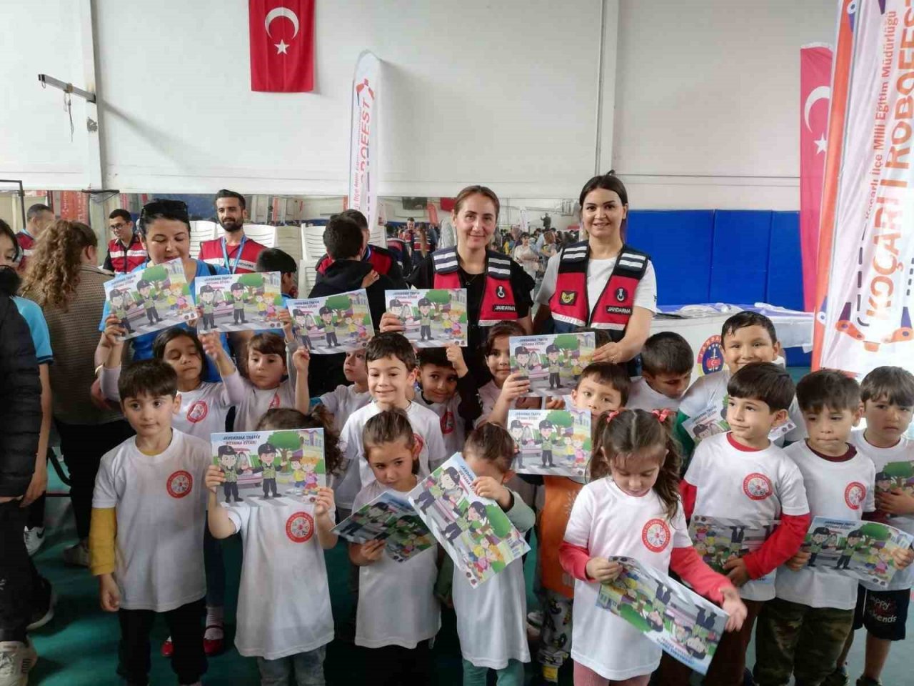 Jandarma, eğitimlerinde hız kesmiyor