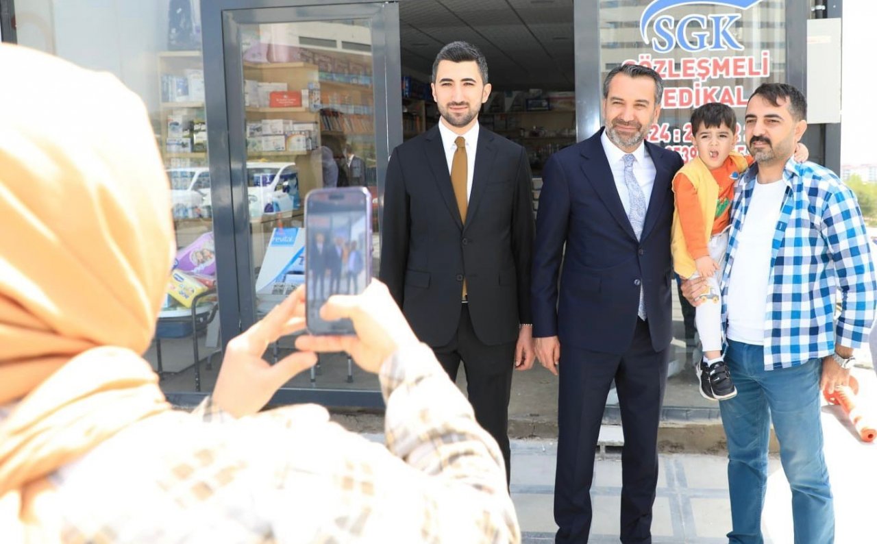 Başkan Şerifoğulları vatandaşlarla bir araya geldi