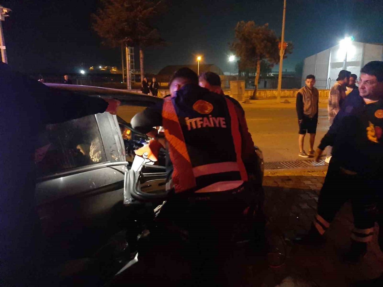 Söğüt’te trafik kazası: 1’i ağır 3 yaralı