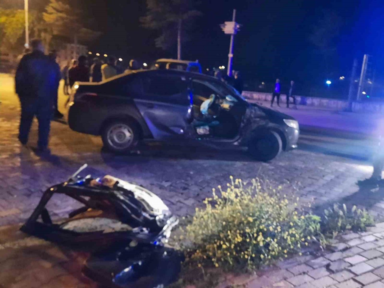 Söğüt’te trafik kazası: 1’i ağır 3 yaralı