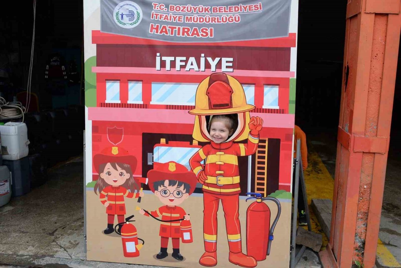 Bozüyük’te miniklere yangın eğitimi