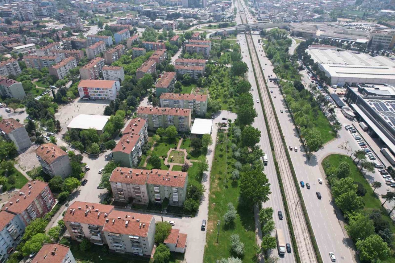 Bursa’da Akpınar Mahallesindeki kentsel dönüşüm projesi için ilk imzalar atıldı