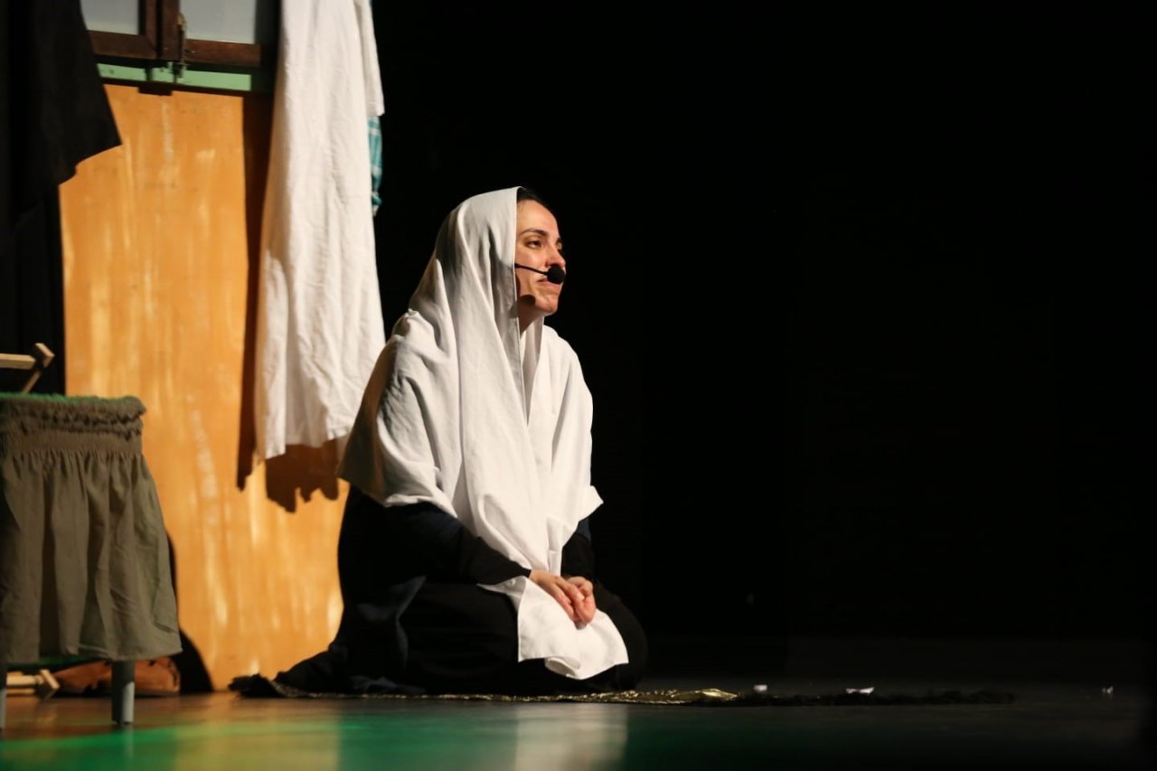 ‘Filistin Hakkında Konuşmalıyız’ tiyatro gösterisi