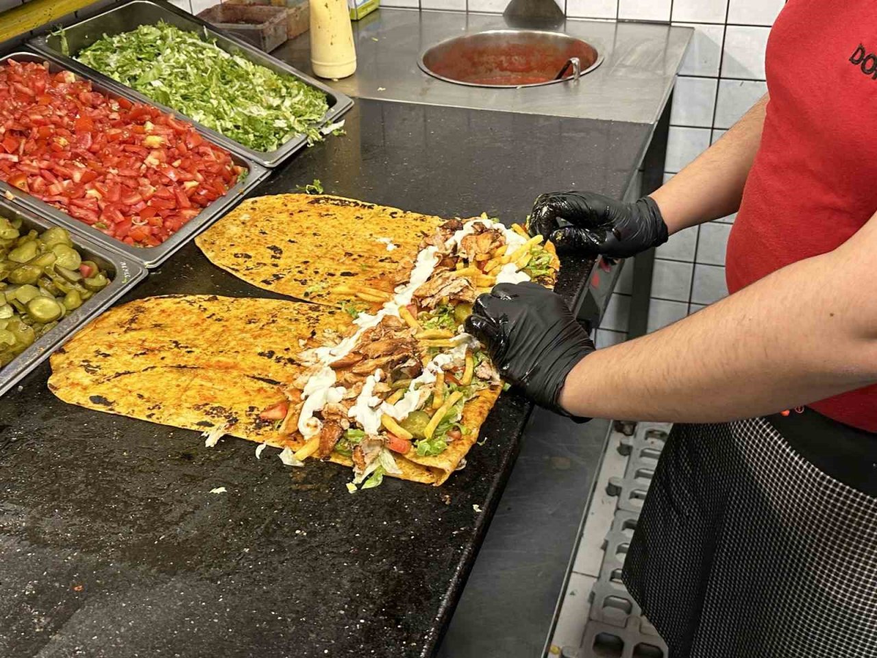 Taze ve doğal ürünleriyle 25 yıldır adından söz ettiren firma rakiplerinin önüne geçiyor