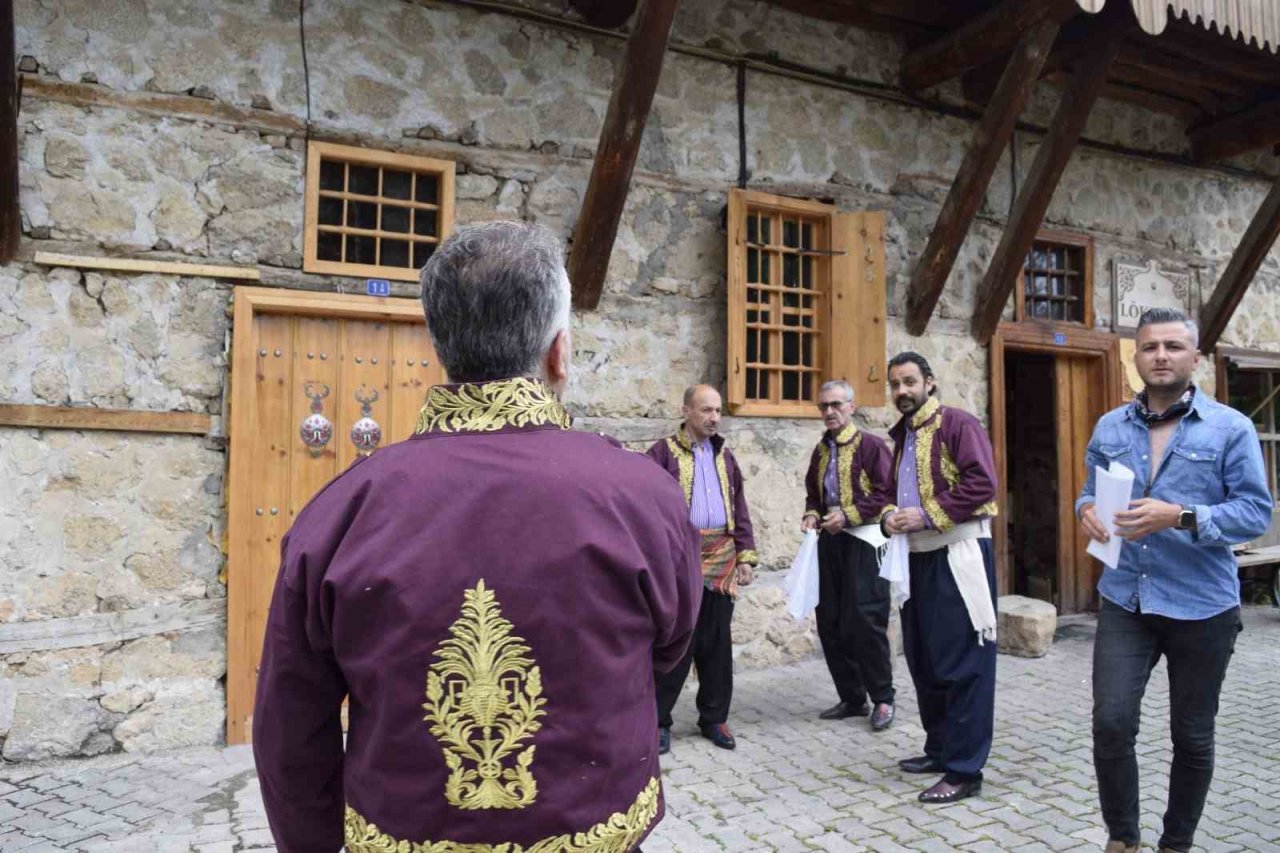 ‘Heybemdeki Türküler’ programının bu haftaki durağı Kemaliye oldu