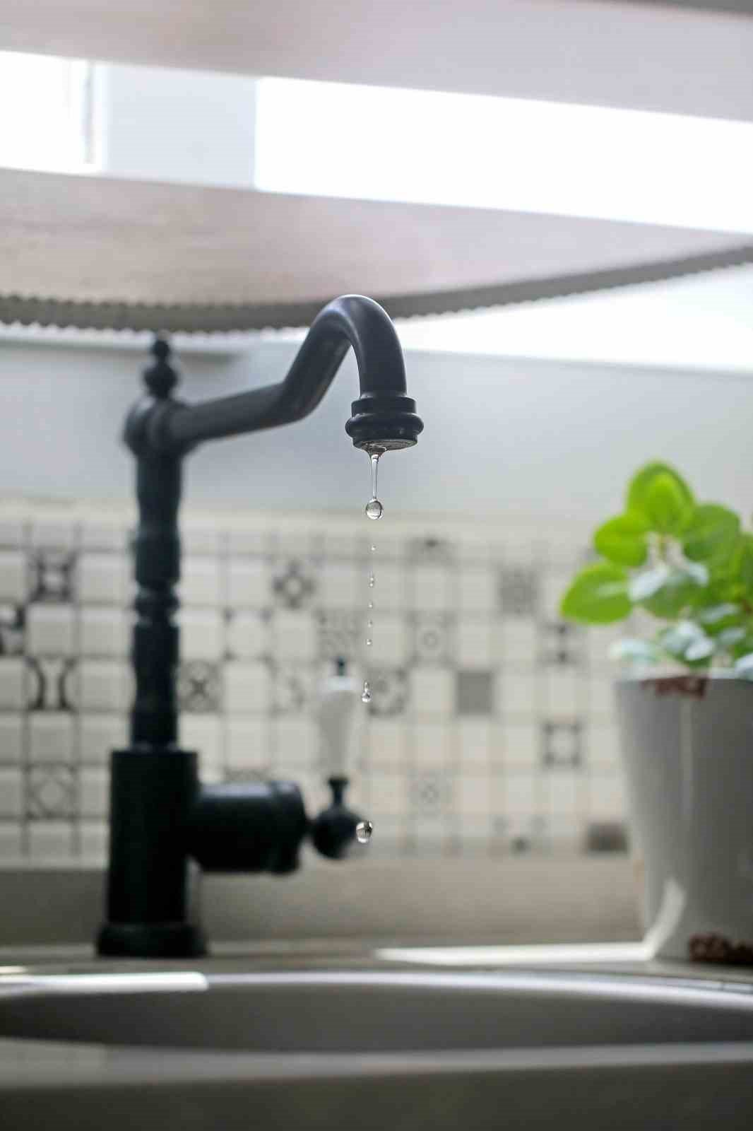 Türkiye’nin en pahalı içme suyu İzmir’de