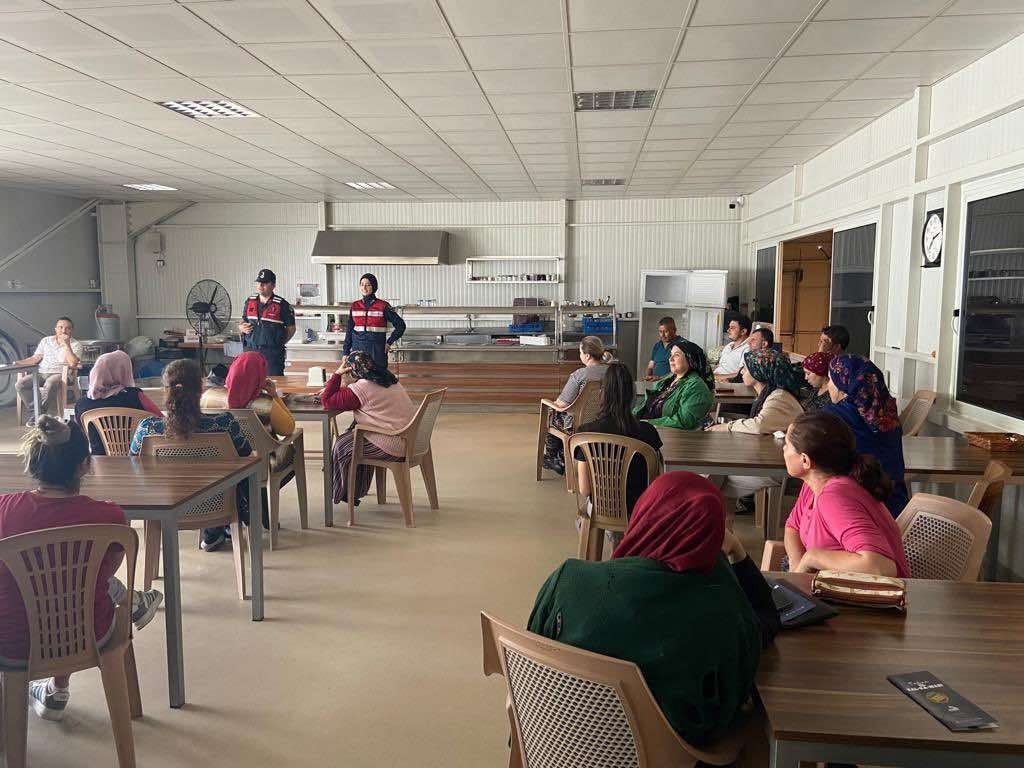 Jandarma, Robofest Kodlama Festivali’ne katıldı