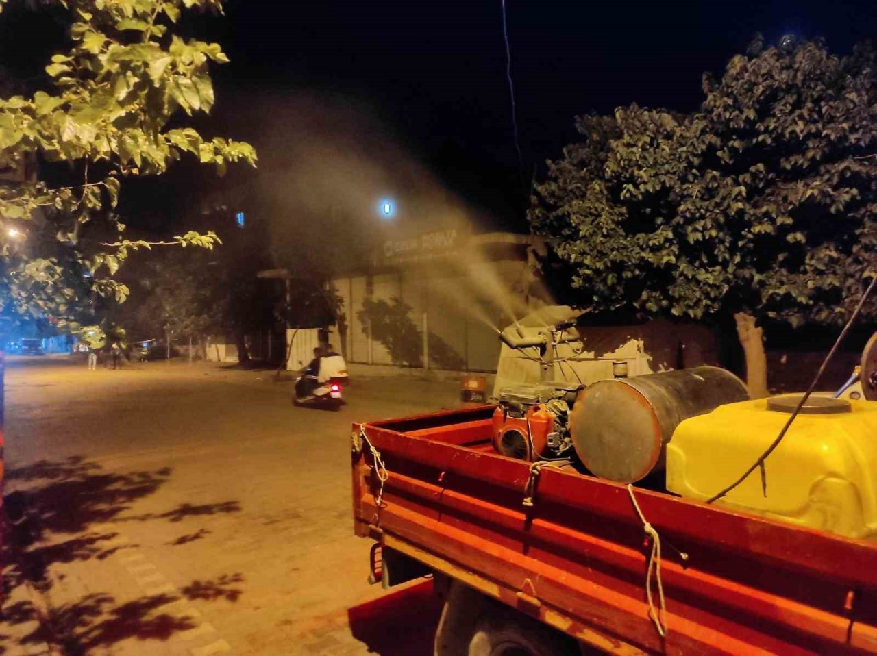 Kahta’da ilaçlama çalışmalarına hız verildi