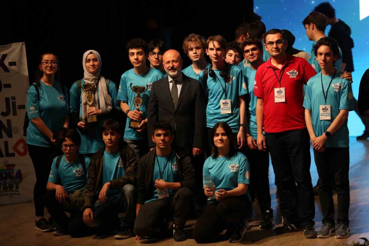 Başkan Çolakbayrakdar; “Anadolu’da ‘dijital bir fidan’ diktik. Gayretle büyüyecek”