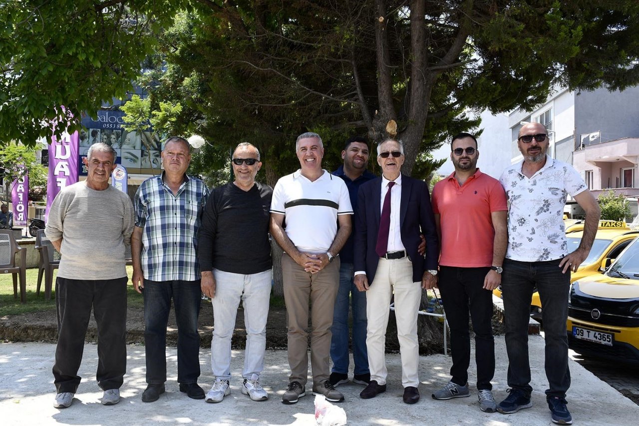 Kuşadası Belediyesi’nden taksi duraklarına modern dokunuş