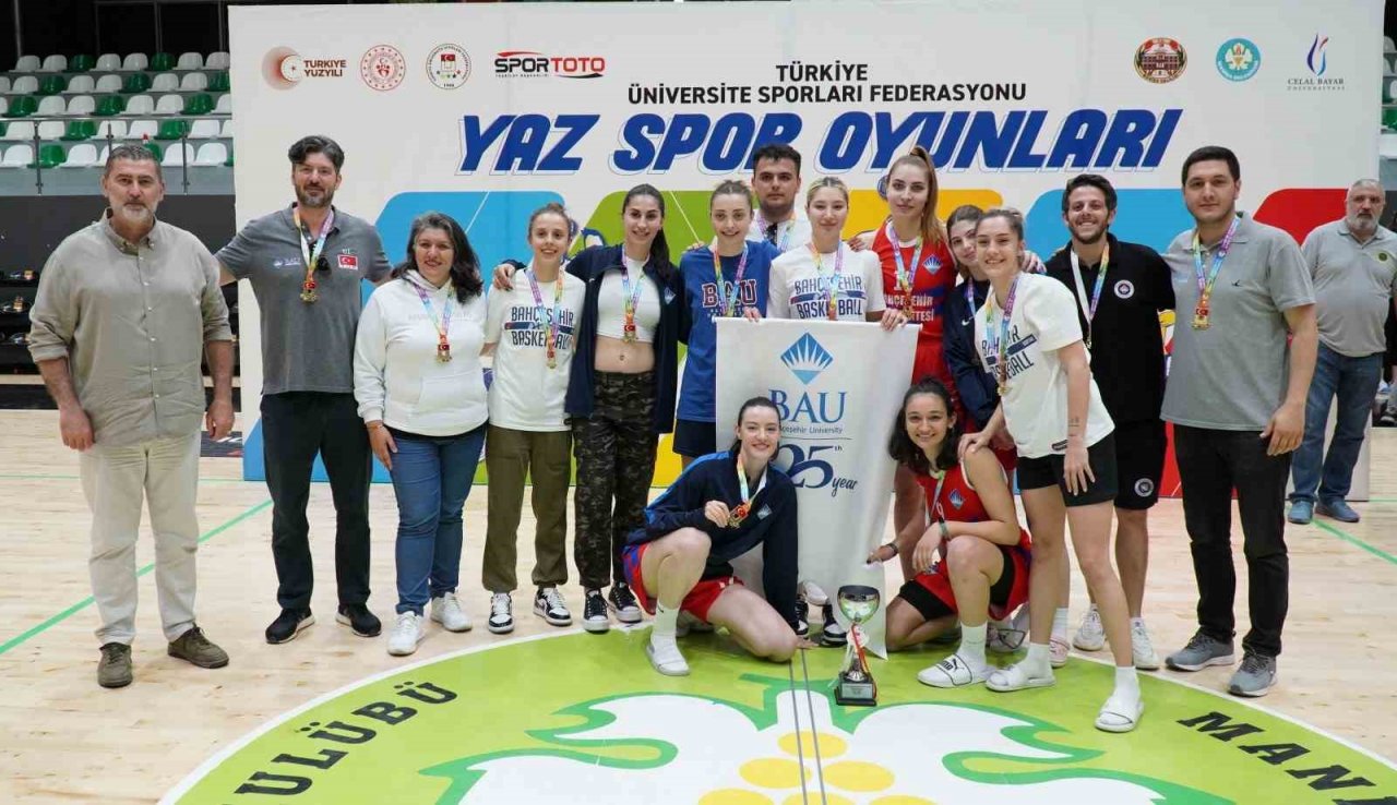 Manisa’da üniversitelerin spor şöleni sona erdi