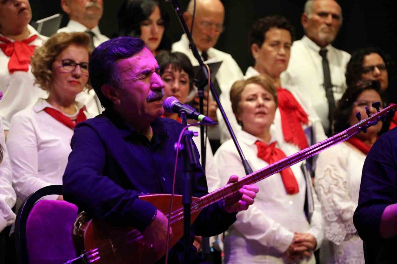 Kursiyerlerin yılsonu sergisi