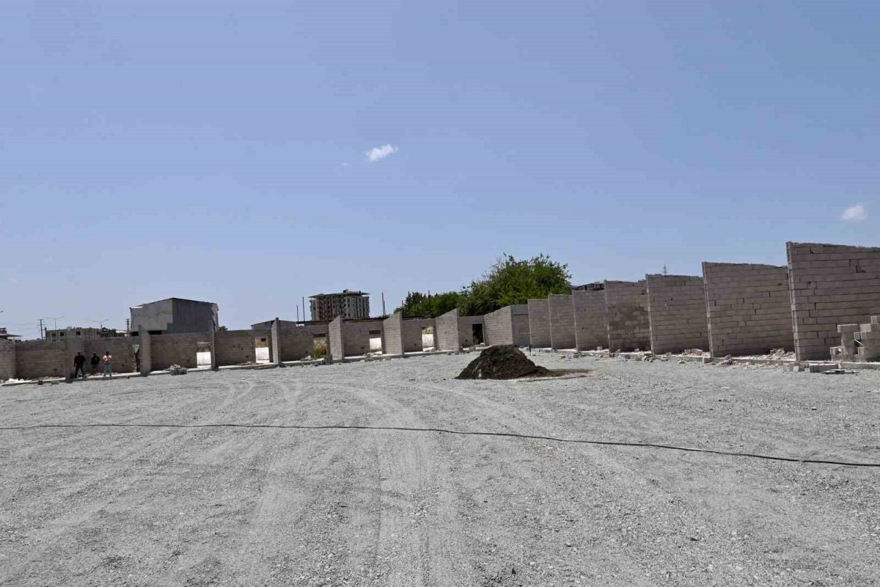 Nevşehir’den deprem bölgesi Hatay’a ’sebze hali’ desteği