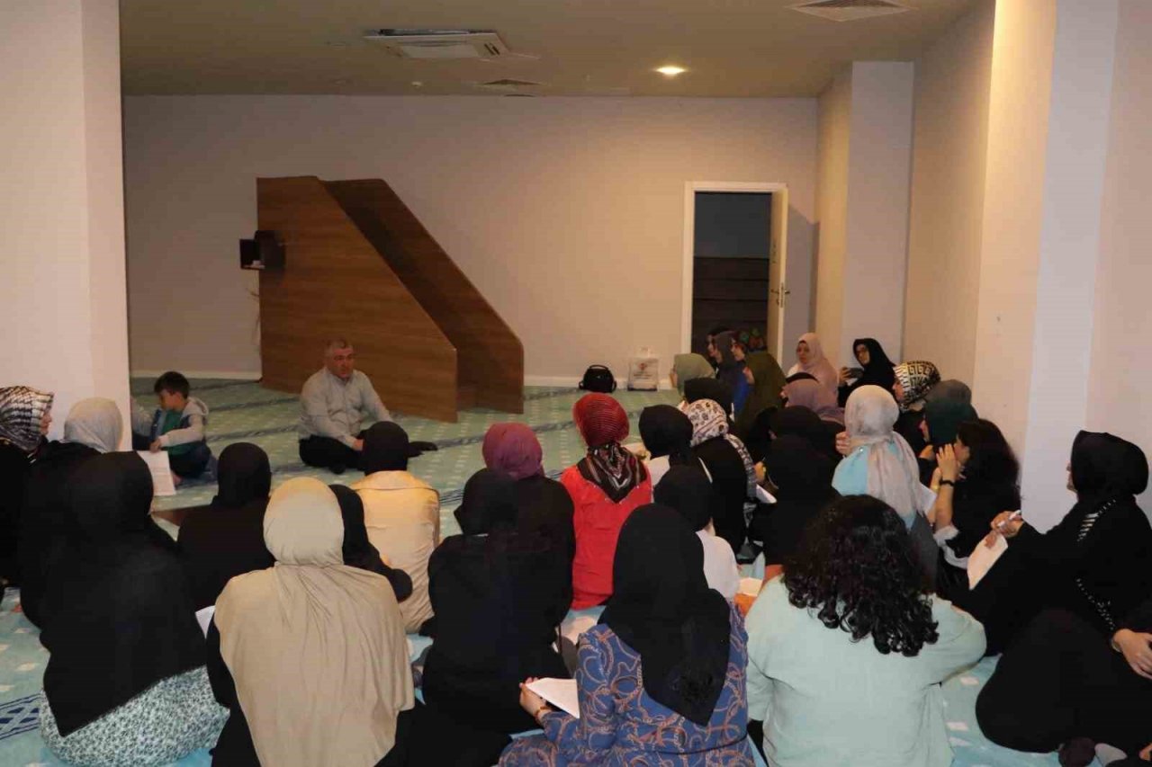 Öğrenciler kampta bir araya geldi