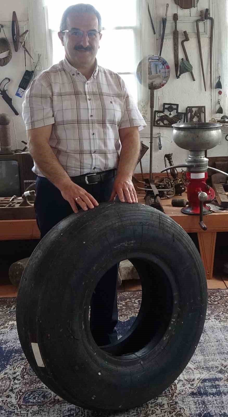 20 yıl önceki uçak kazası sonrası yaşadıklarını bir türlü unutamıyor