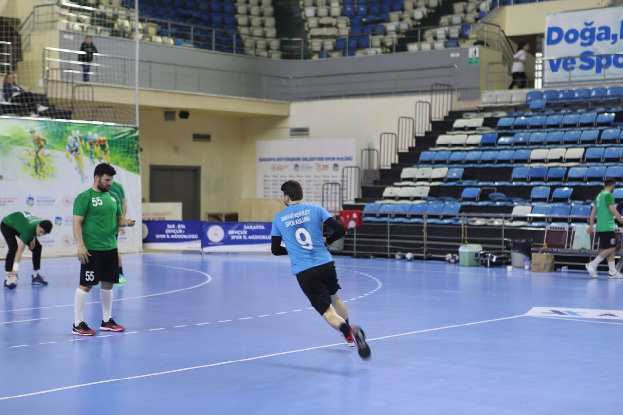 Sakarya Büyükşehir hentbol gözünü şampiyonluğa dikti: Hedef kupa
