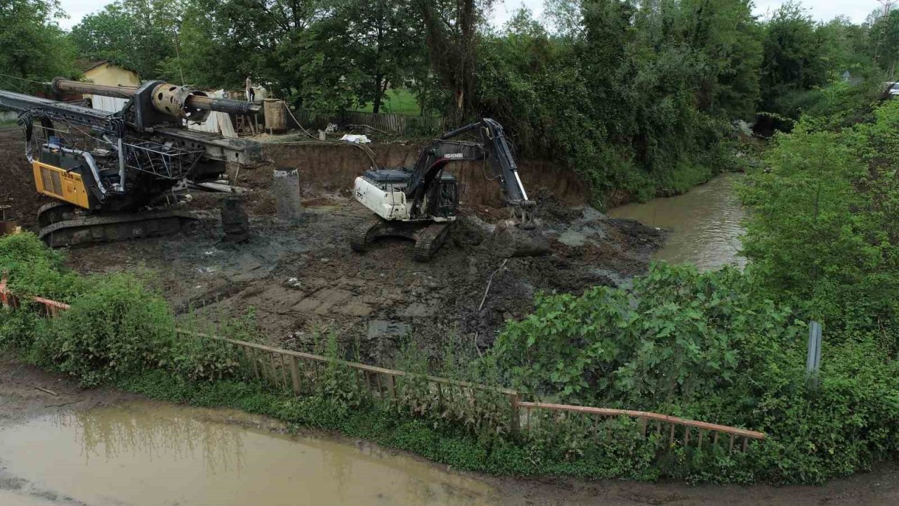 Tekkeköy’e 2 yeni köprü