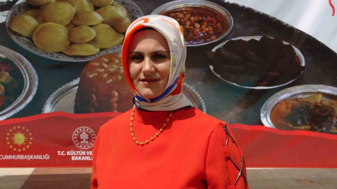Gastronomi festivalinde Türk mutfağı ve yöresel yemekler sergilendi