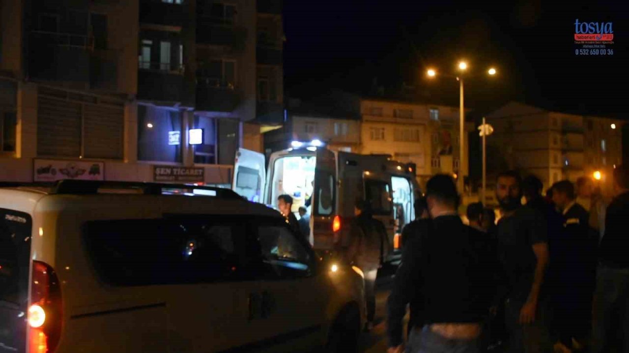 Hafif ticari aracın çarptığı yaya yaralandı