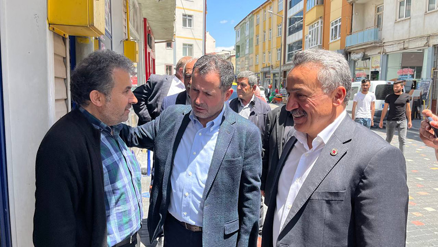 altunyaldiz-herkes-mutlaka-sandiga-gitmeli-3.jpeg