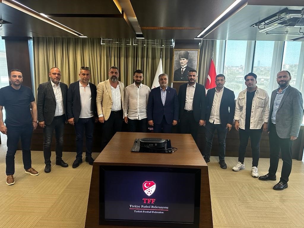 Anadolu Üniversitesi Kulüp Başkanı Özsarı’dan TFF Başkanı Büyükekşi’ye ziyaret