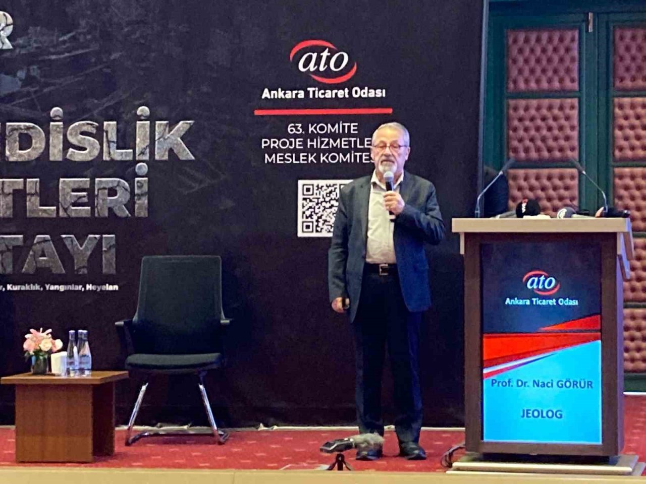 Prof. Dr. Naci Görür: “Devlet deprem işini çözemezse millet olarak bu asrı çıkaramayız”