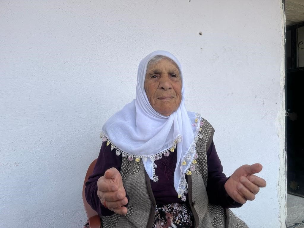 90 yaşındaki Haymanalı Selime teyzenin Cumhurbaşkanı Erdoğan’ı görme hayali gerçek oldu