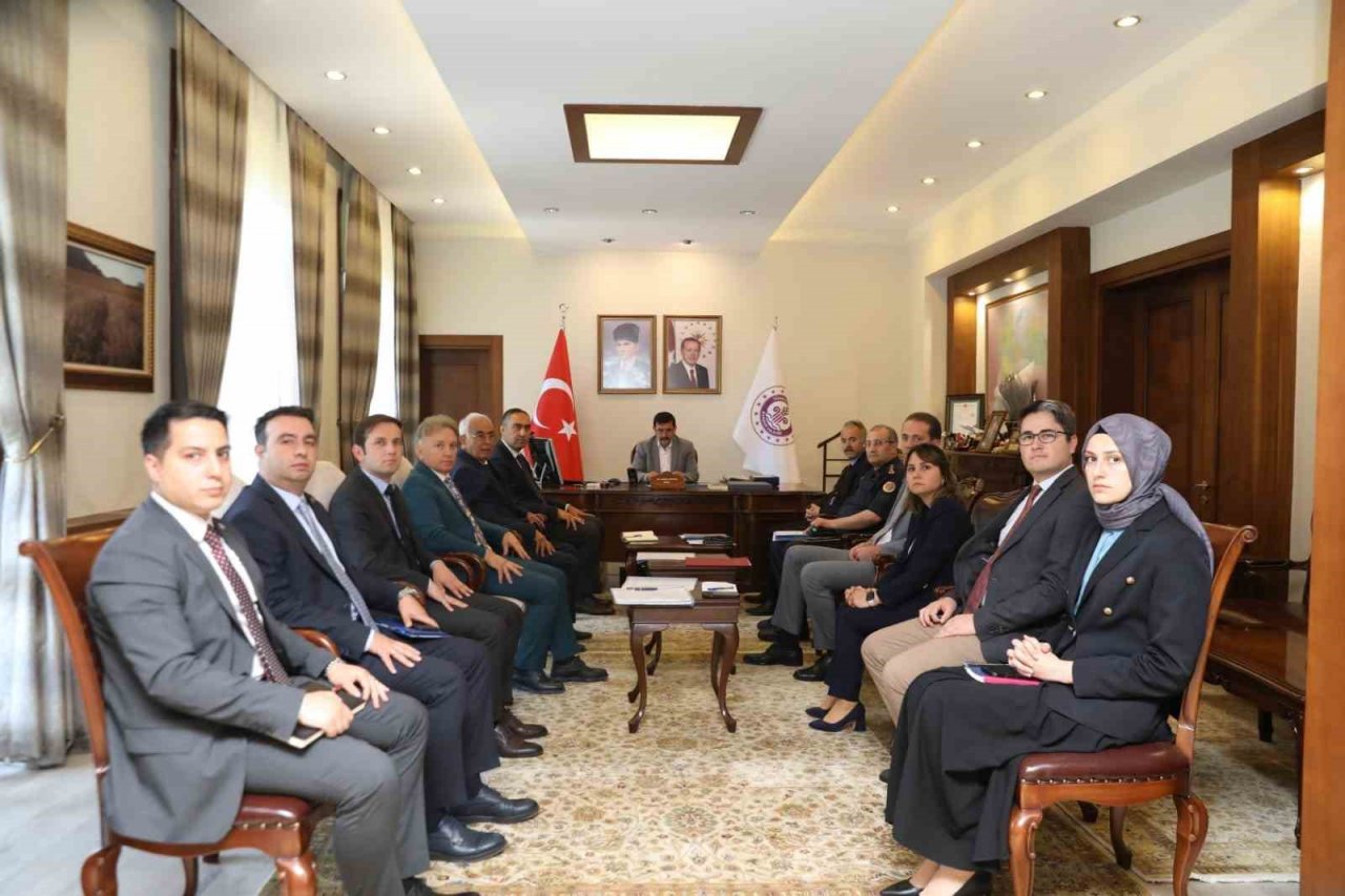 Burdur’da Seçim Güvenliği Toplantısı gerçekleştirildi