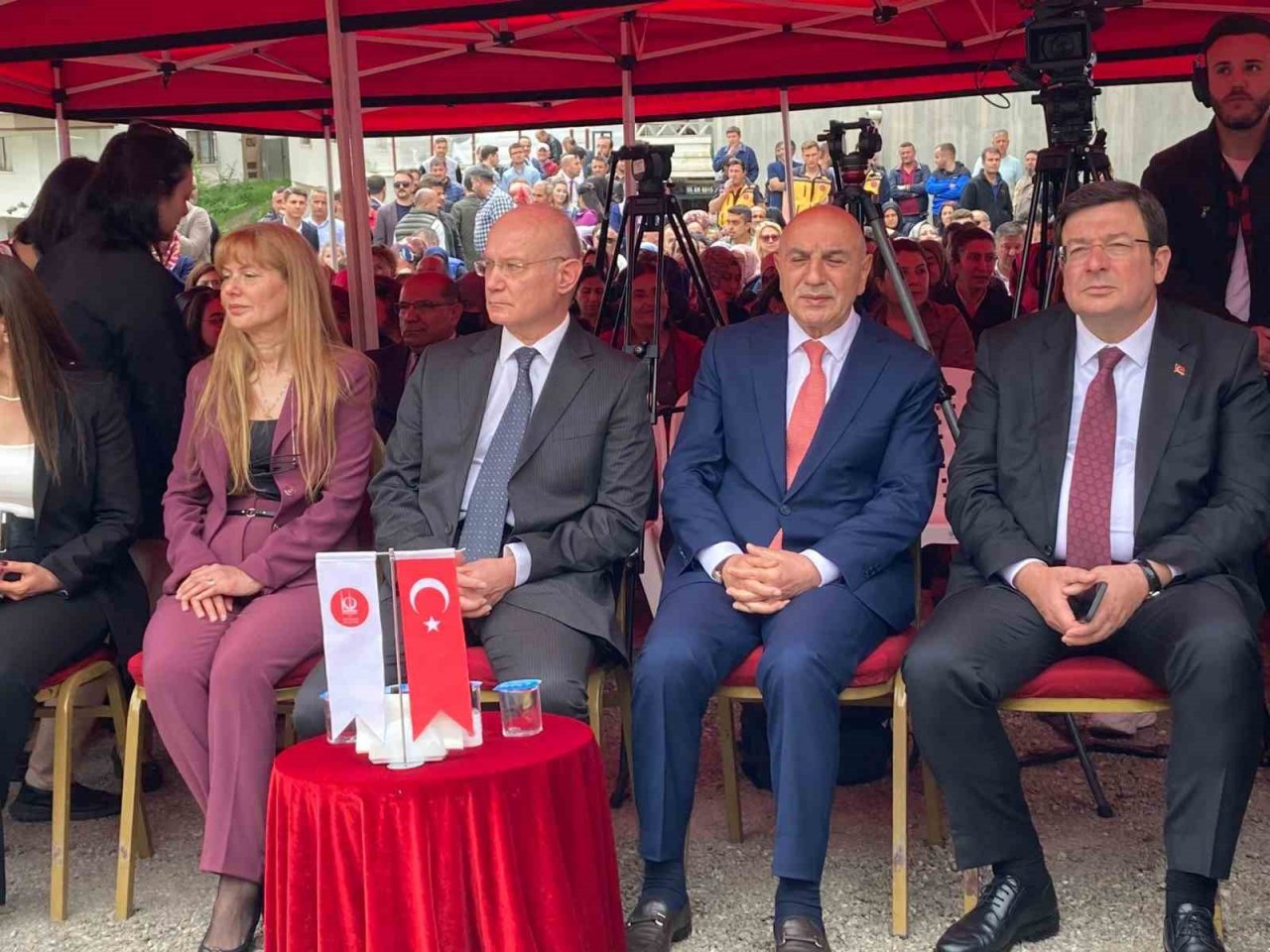 Keçiören’de Deniz Baykal’ın isminin verildiği park açıldı