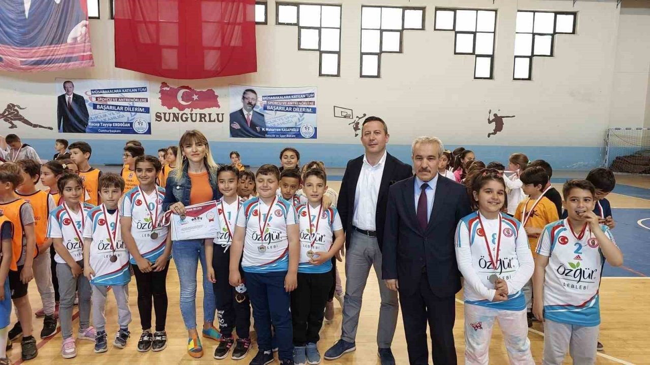 Geleneksel çocuk şenlikleri sona erdi