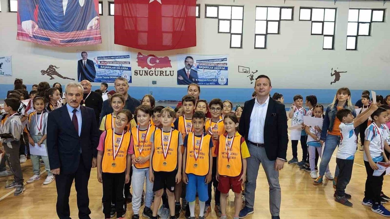 Geleneksel çocuk şenlikleri sona erdi