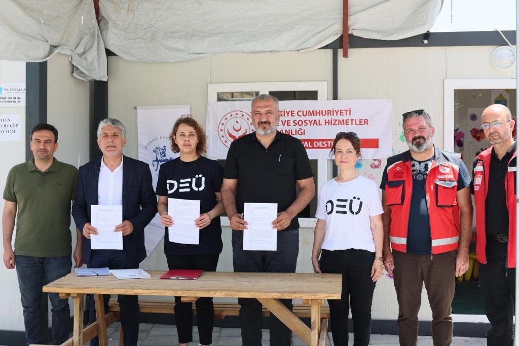 DEÜ, deprem bölgesindeki 7. su arıtma ünitesini açtı